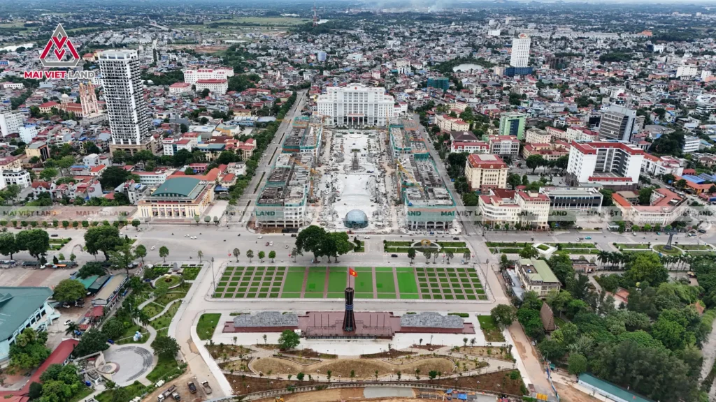 Ảnh flycam Central Square Thái Nguyên nhìn từ Quảng trường Võ Nguyên Giáp